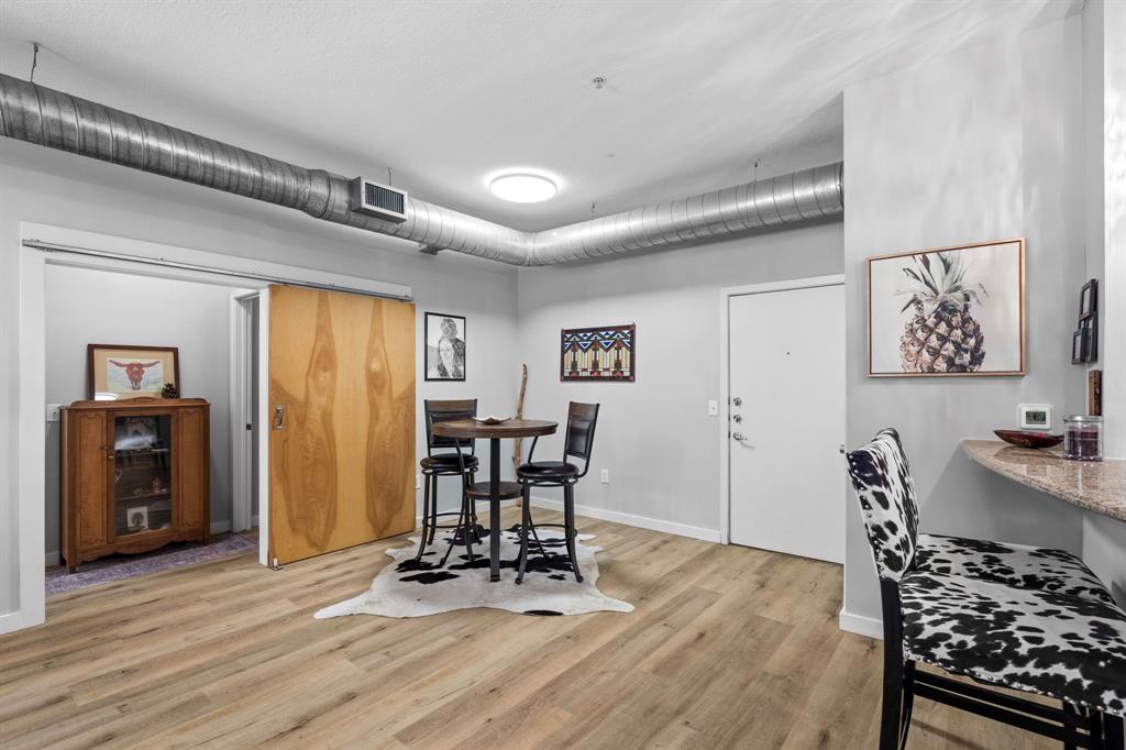 201 W Lancaster Avenue 121