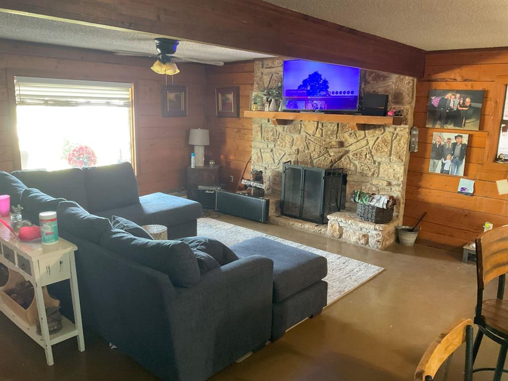 3365 Crook Court