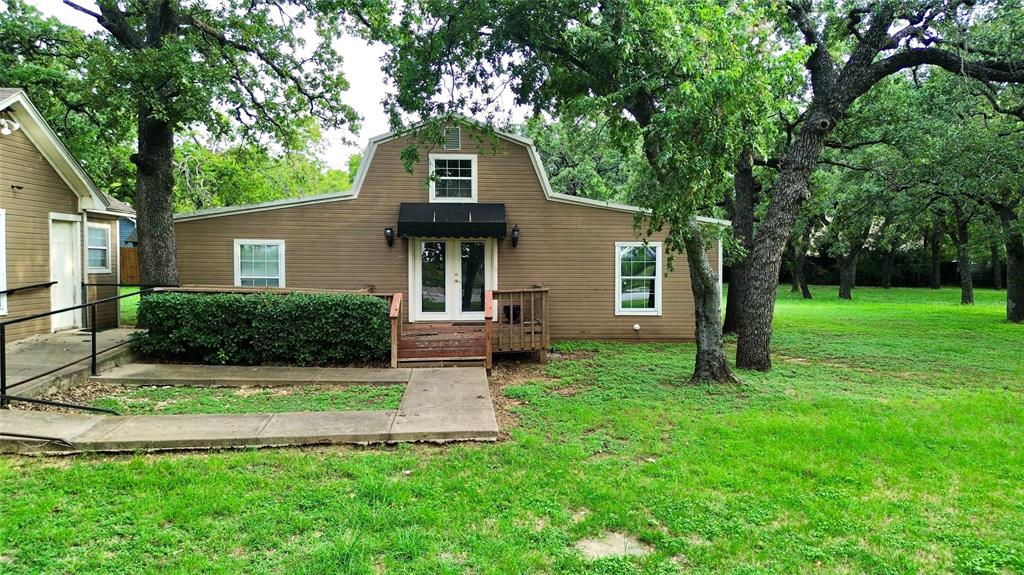 7101 E Lancaster Avenue