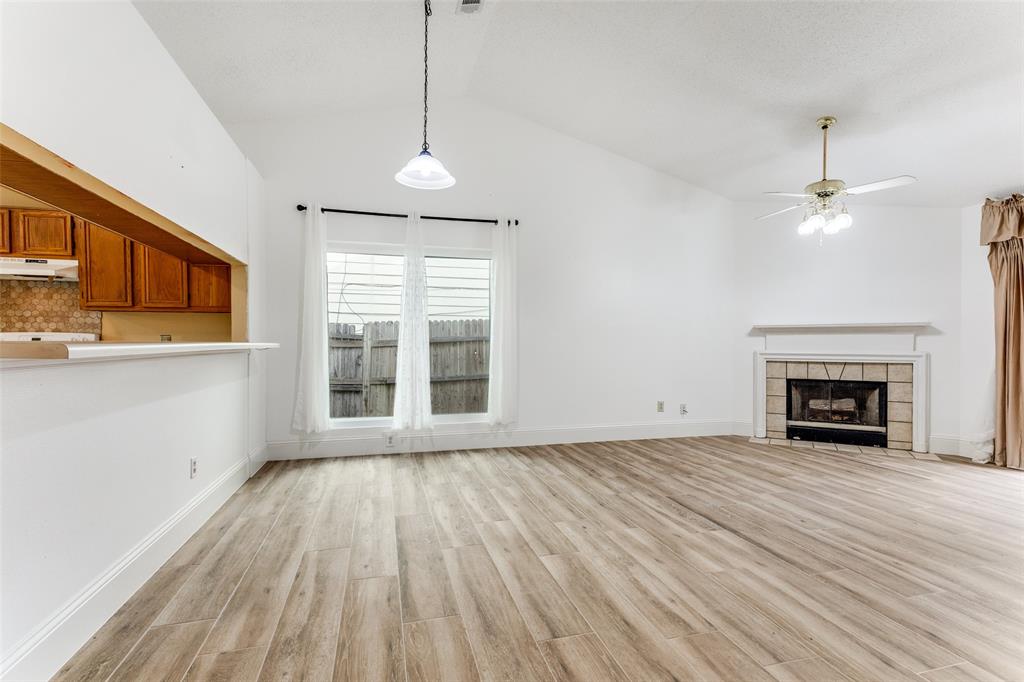 Huntington Village Add - Residential