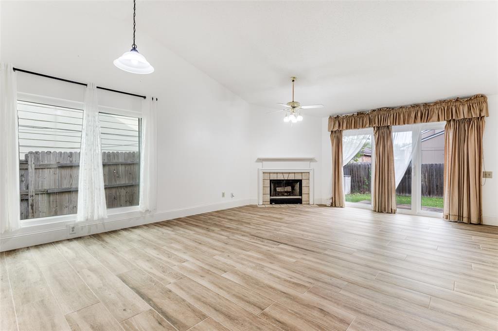 Huntington Village Add - Residential