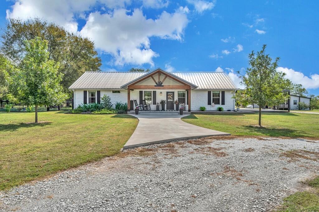 Moore Lewis - Residential