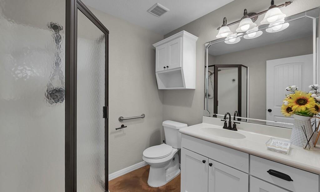 Moore Lewis - Residential