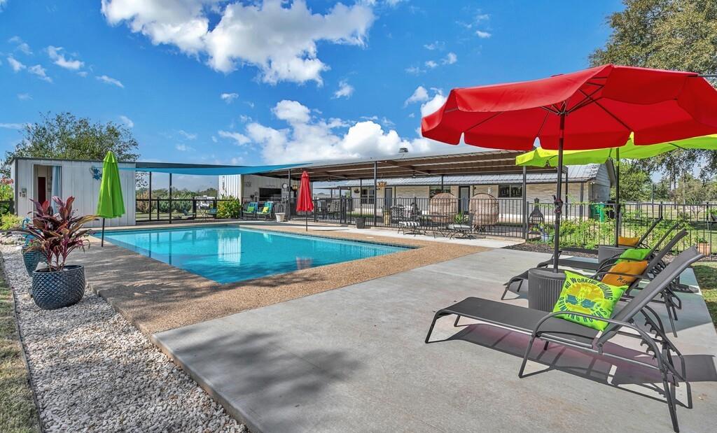 Moore Lewis - Residential