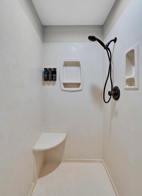 Moore Lewis - Residential