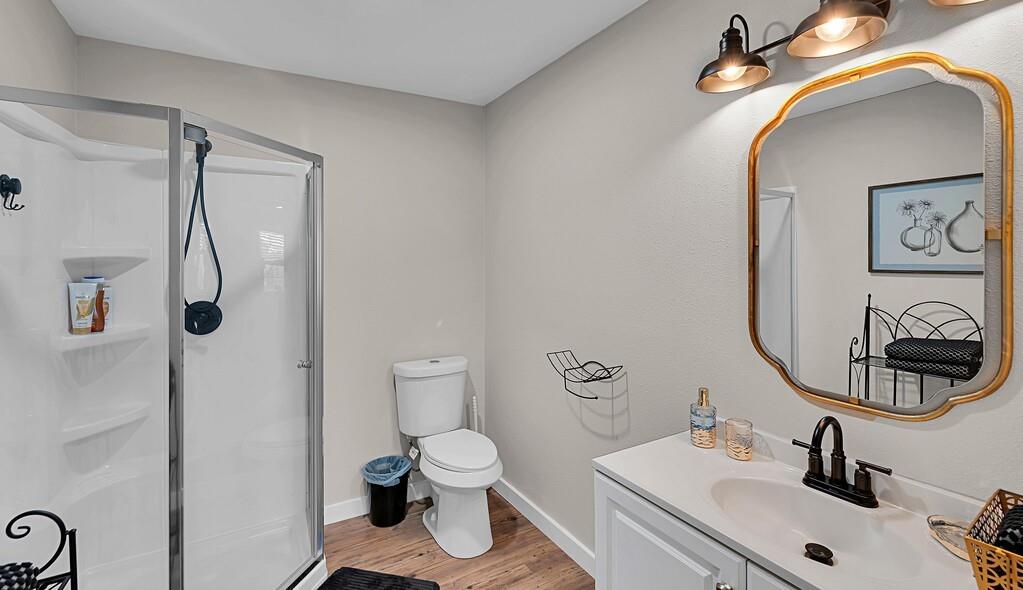 Moore Lewis - Residential