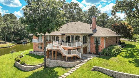 A home in Pittsburg