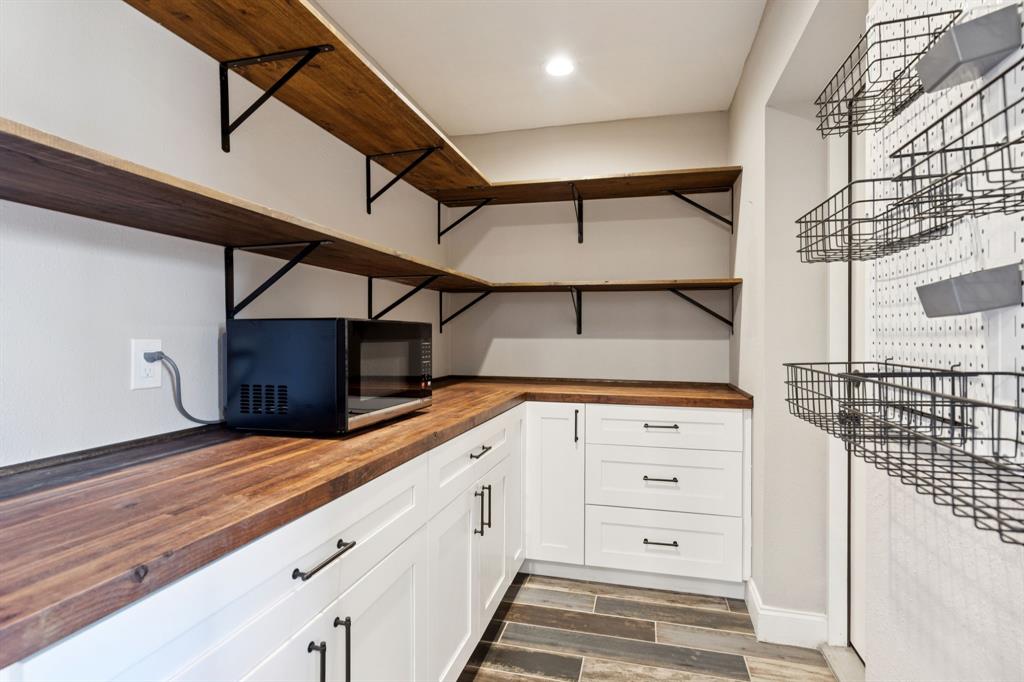 Oak Country Estates - Residential