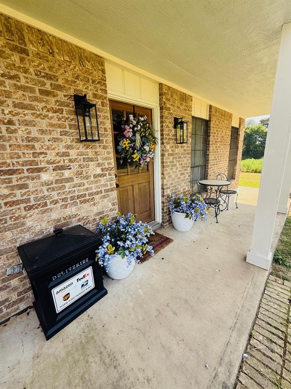 396 County Rd 4104
