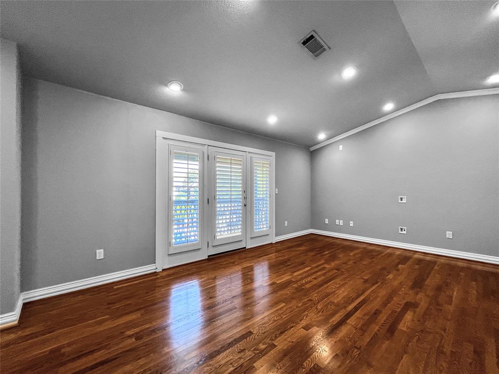 Park Cities Twnhms Amd - Residential Lease