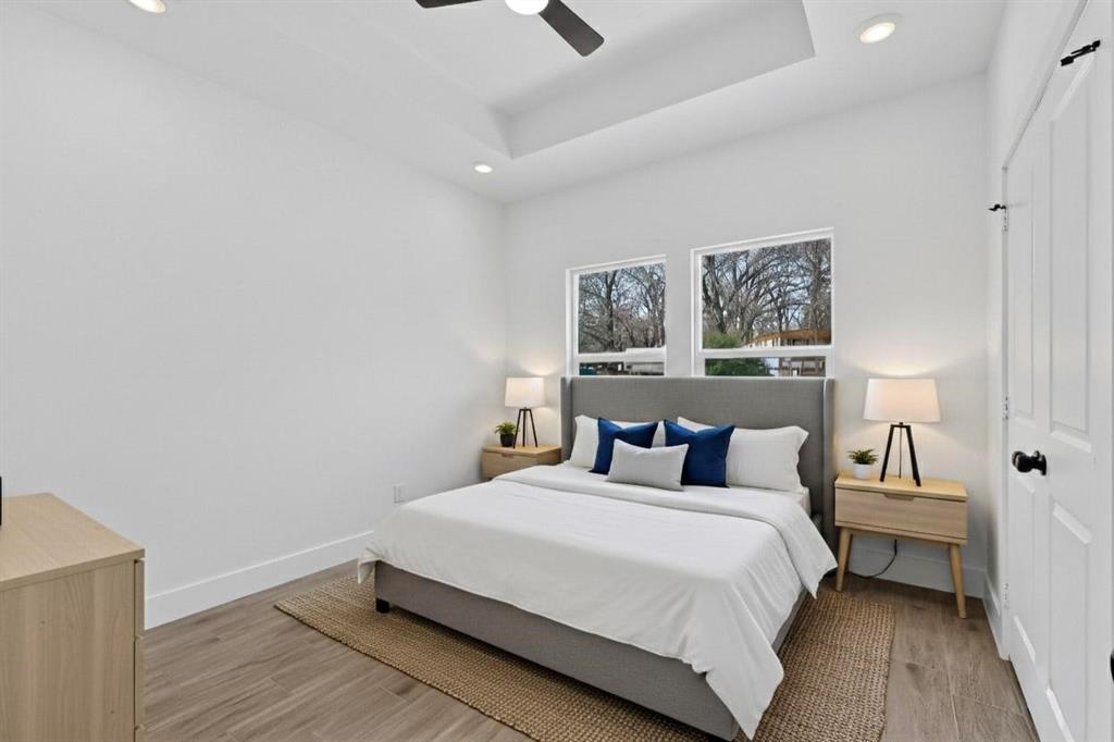 Golden Oaks - Residential