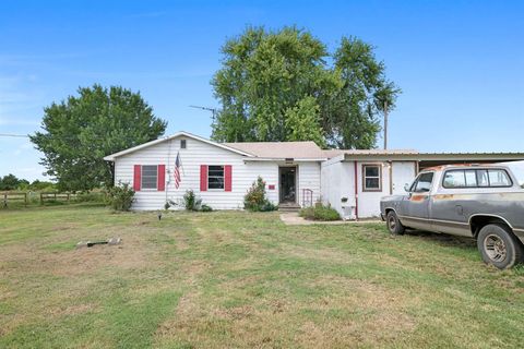 19538 Farm Road 197 Sumner TX 75486