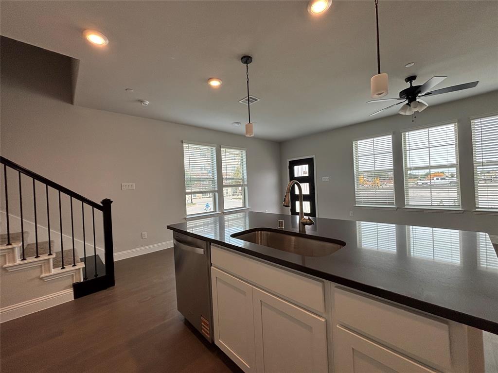 Plano Gateway Ph 1 - Residential Lease