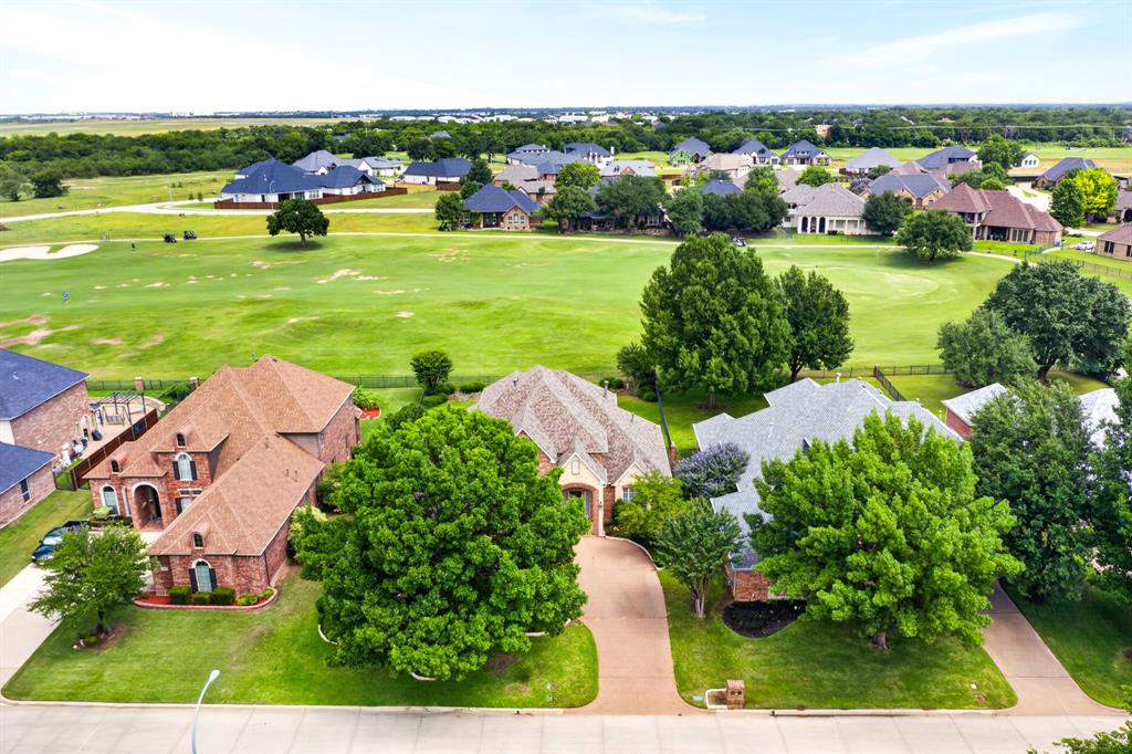 865 Thomas Crossing Drive
