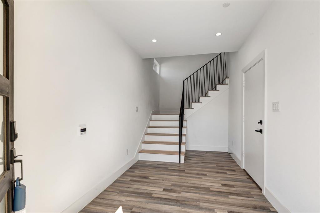 521 Melba Street 101