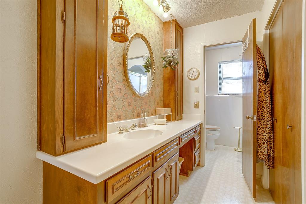 Crestmoor Park - Residential