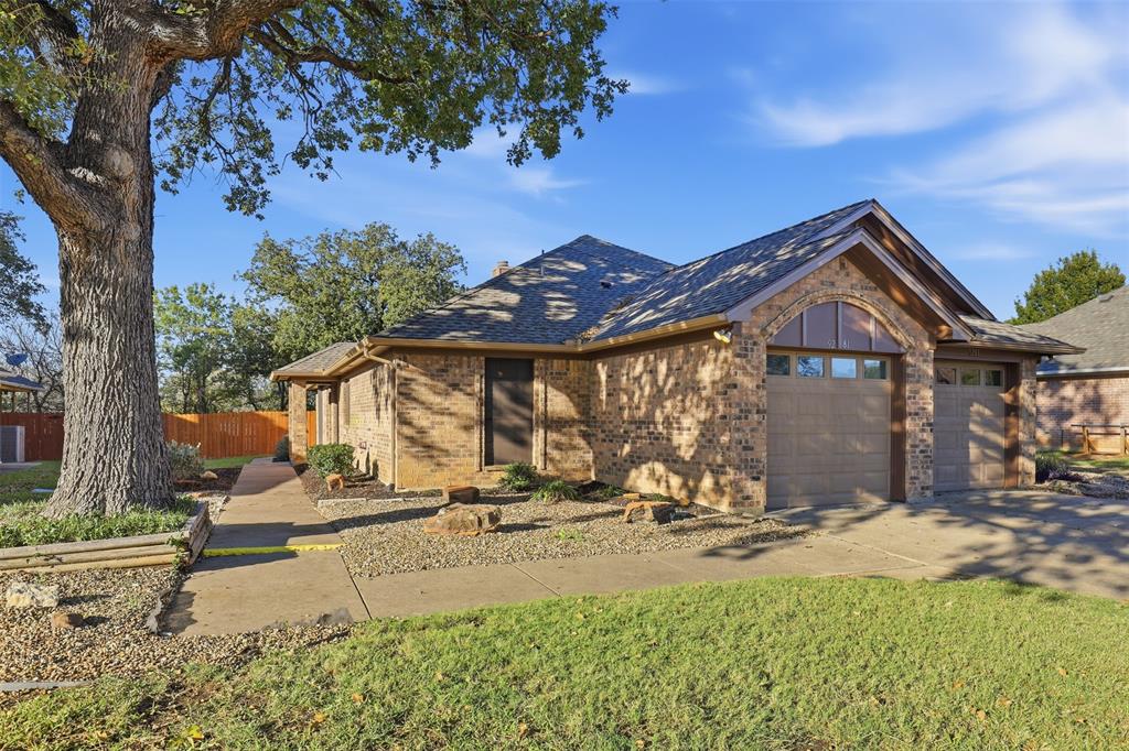 9281 Meandering Drive