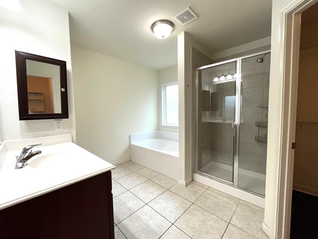 Oak Hollow Estates Ph 6a - Residential Lease