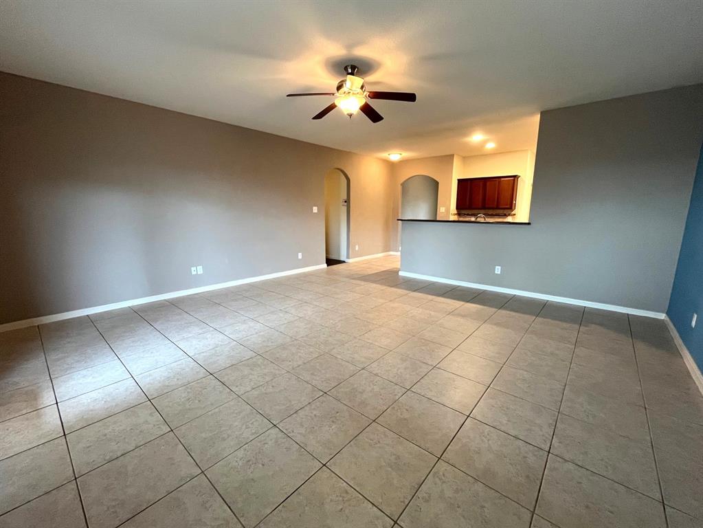 Oak Hollow Estates Ph 6a - Residential Lease