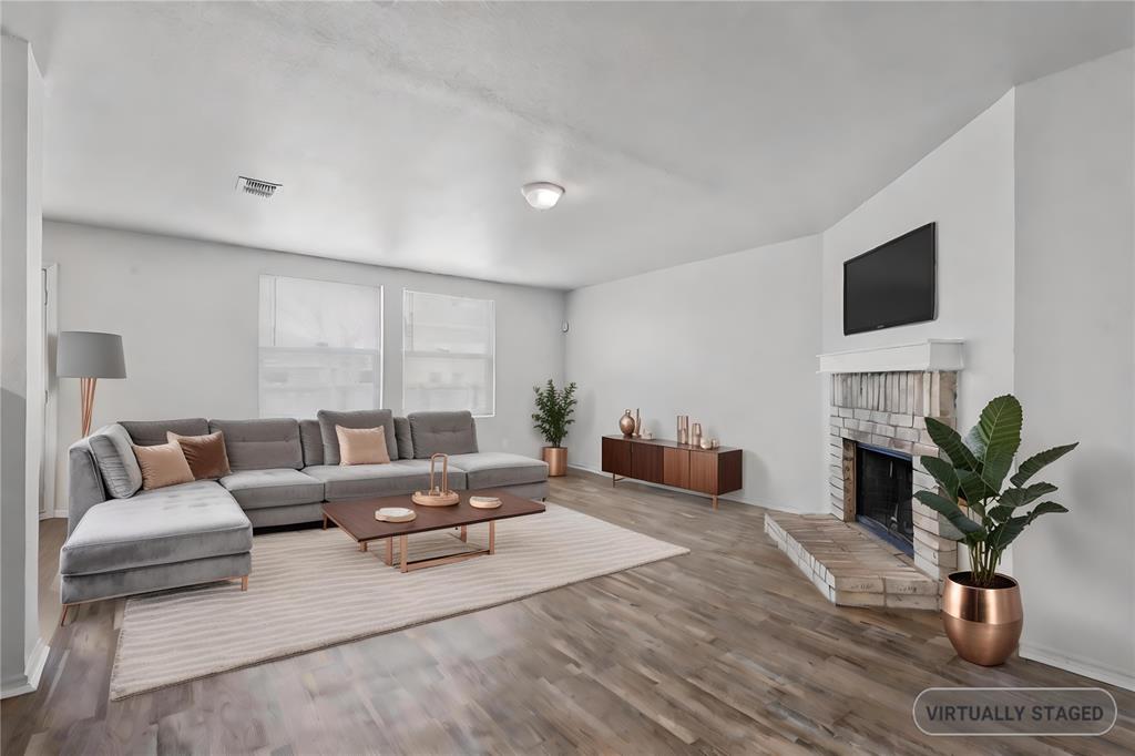 9120 Quarter Horse Lane
