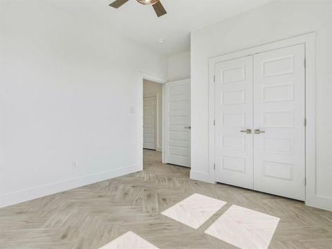 Tiny photo for 1412 Ridgeview Circle, Granbury, TX 76048 (MLS # 21198246)