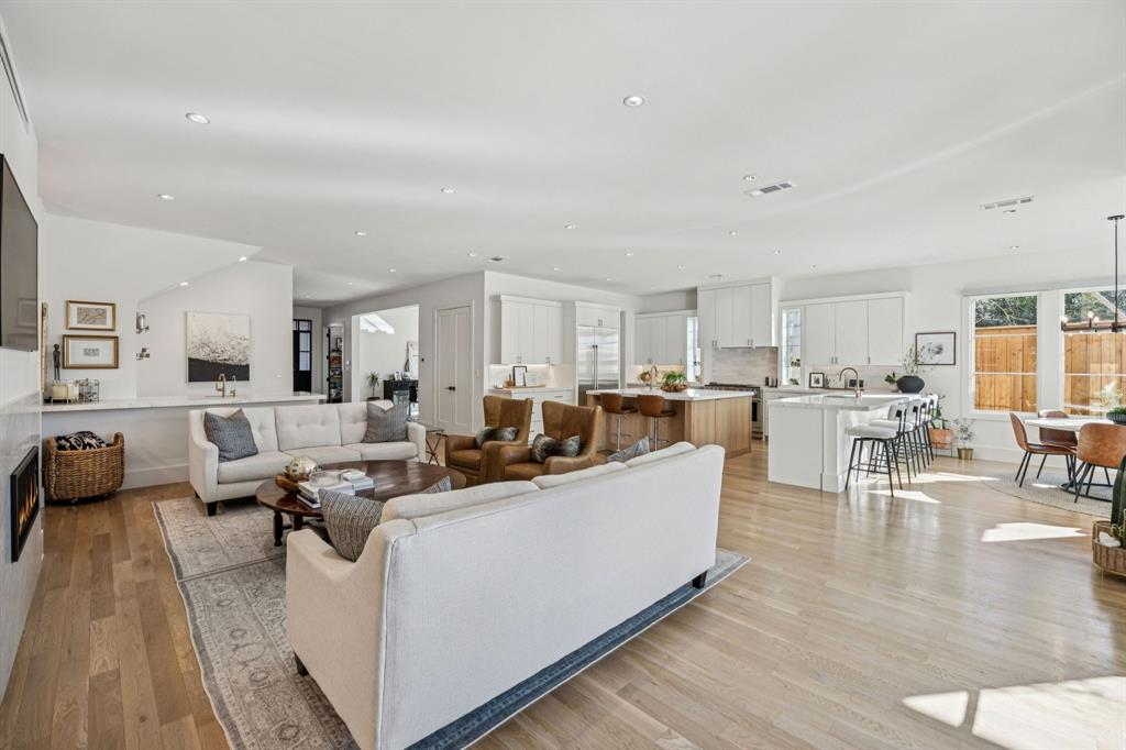 Crest Haven Place - Residential