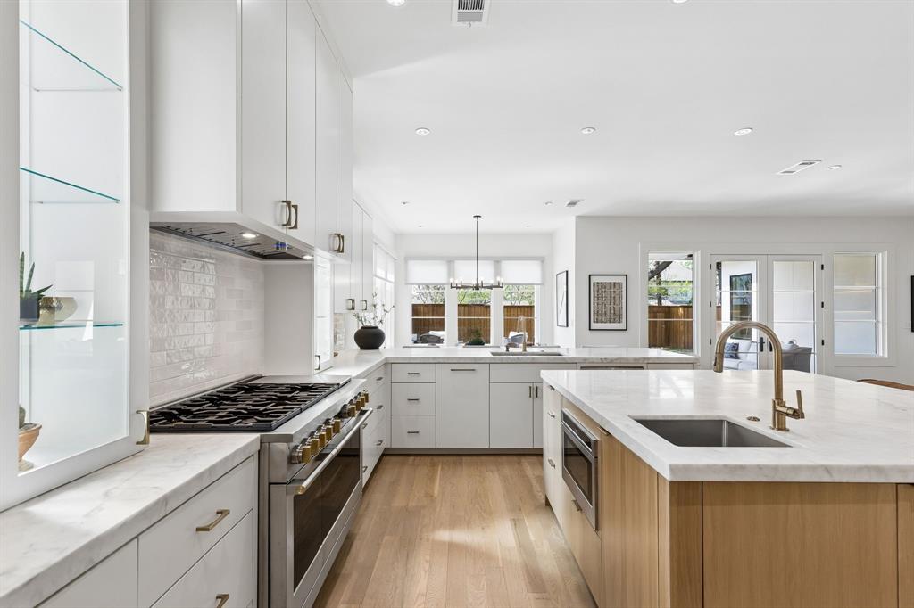 Crest Haven Place - Residential