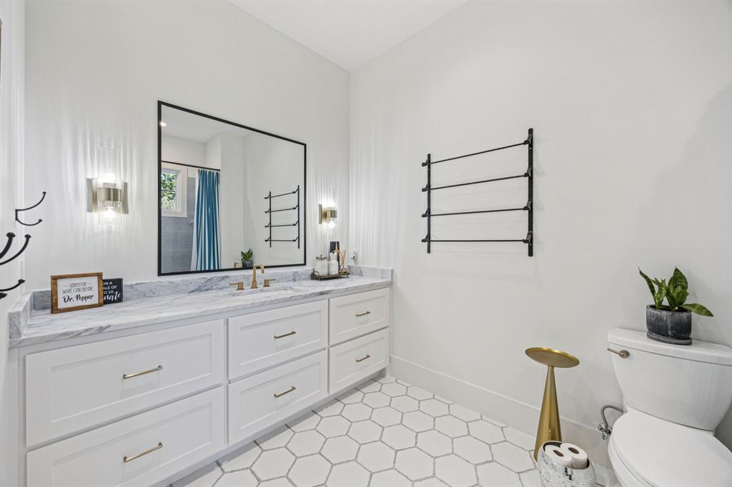 Crest Haven Place - Residential