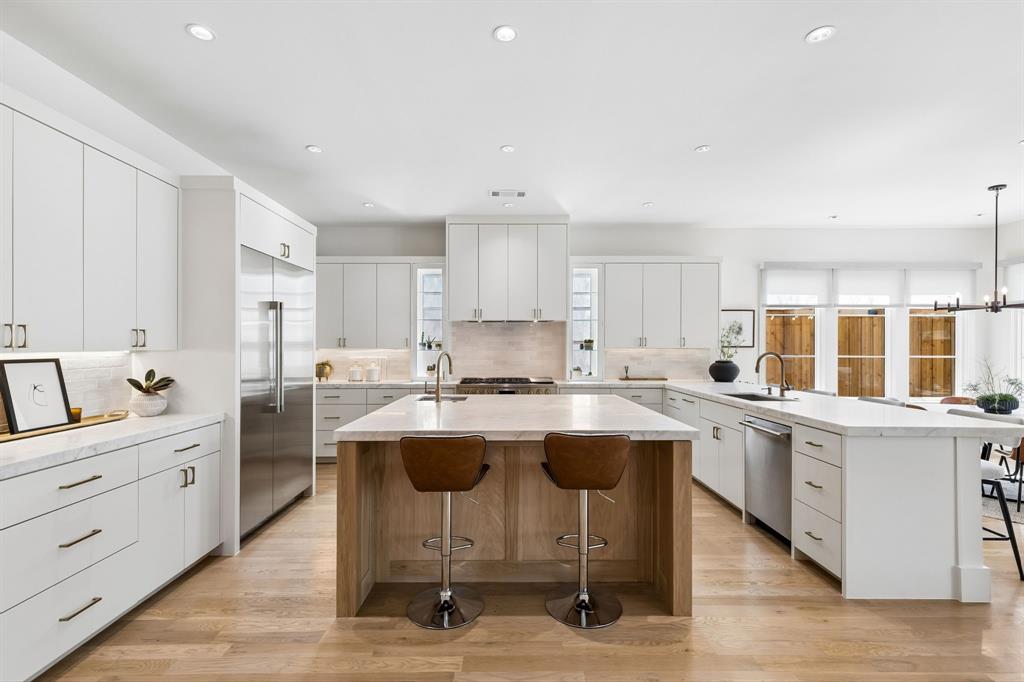 Crest Haven Place - Residential