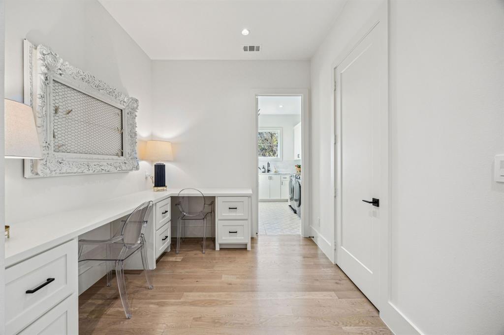 Crest Haven Place - Residential