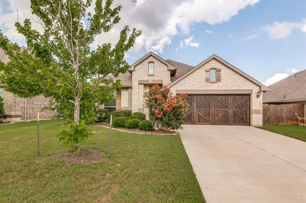 734 Larkspur Lane