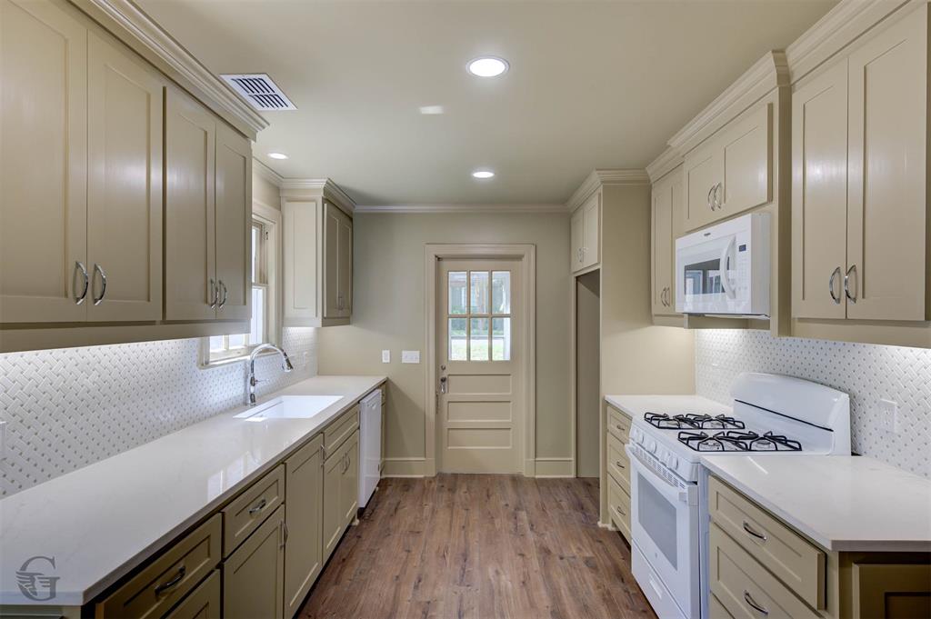 FAIRFIELD HEIGHTS SUBN - Residential