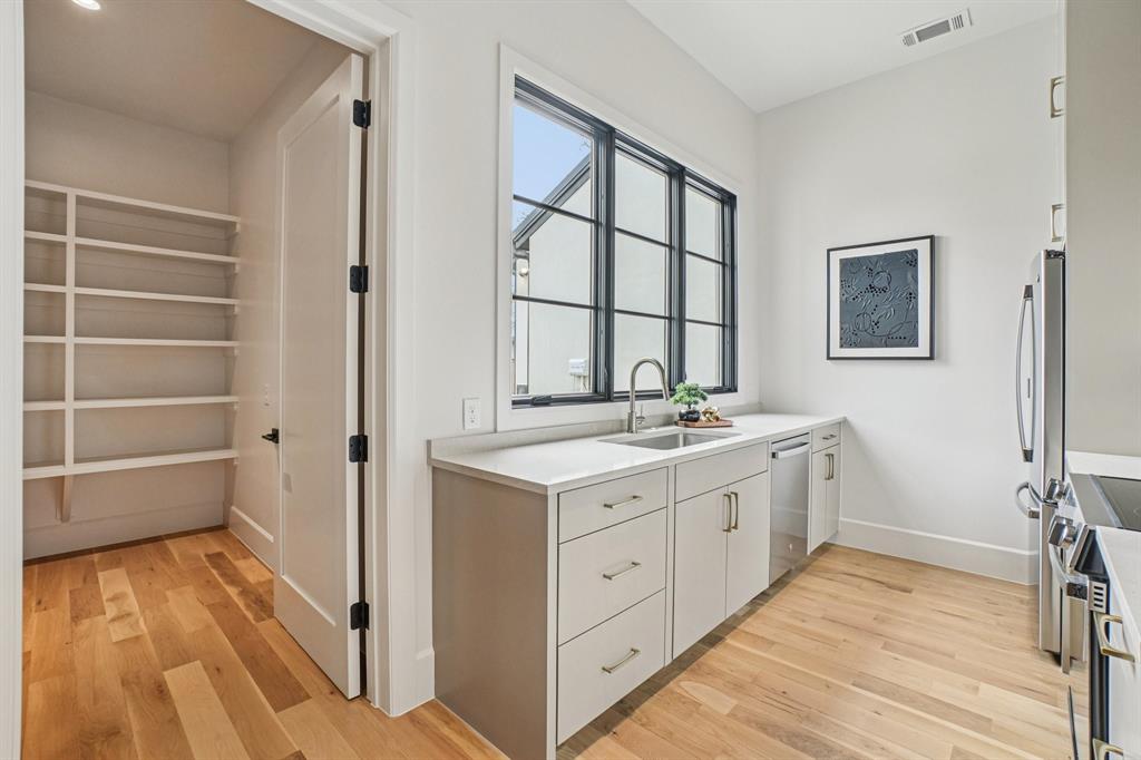 Crescent Heights Add - Residential