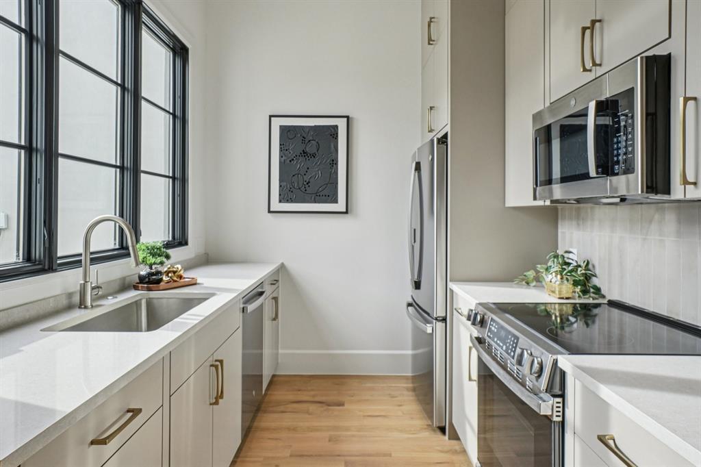 Crescent Heights Add - Residential