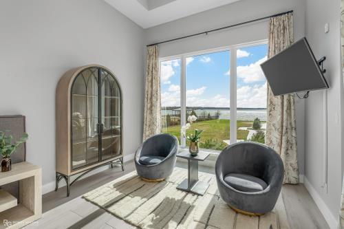 Pont At Cross Lake - Residential