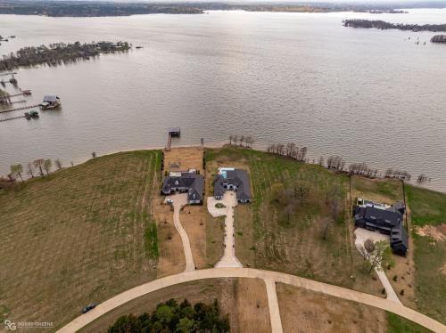 Pont At Cross Lake - Residential