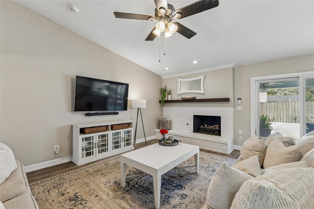 White Rock Village 02 - Residential