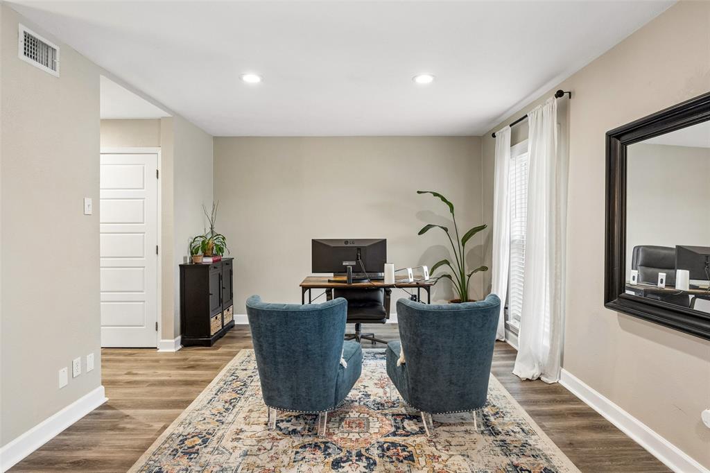 White Rock Village 02 - Residential