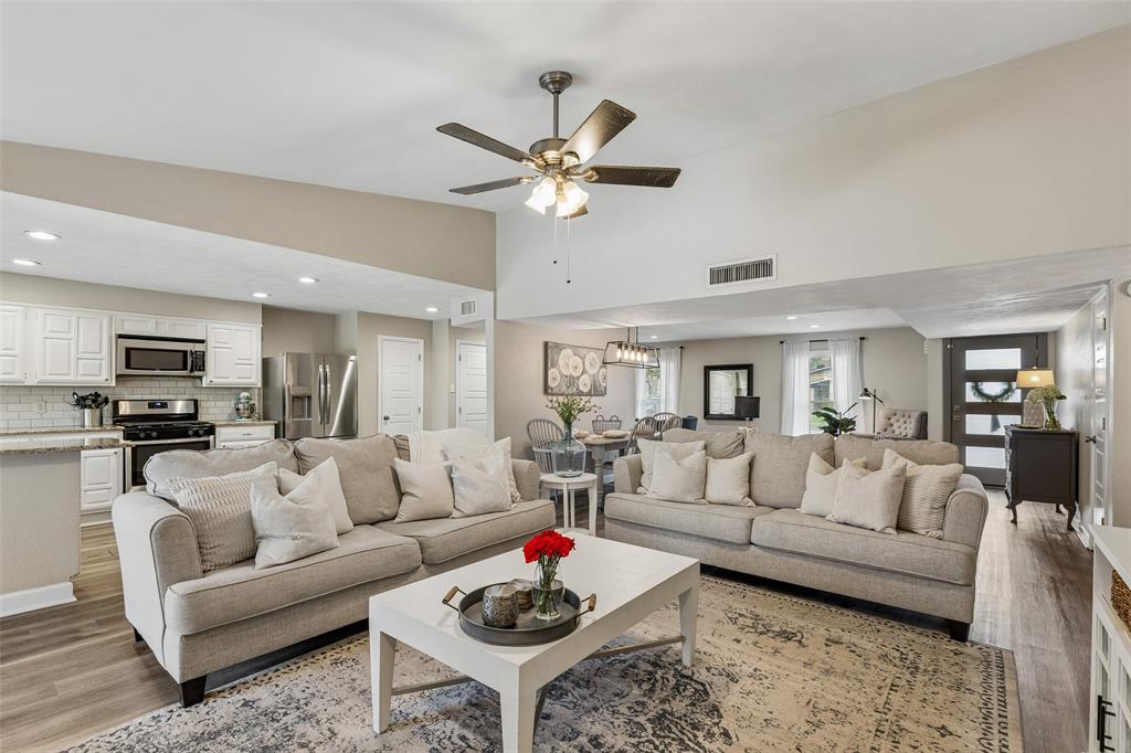 White Rock Village 02 - Residential