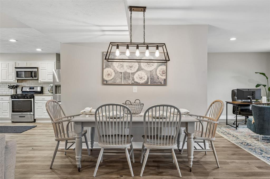 White Rock Village 02 - Residential