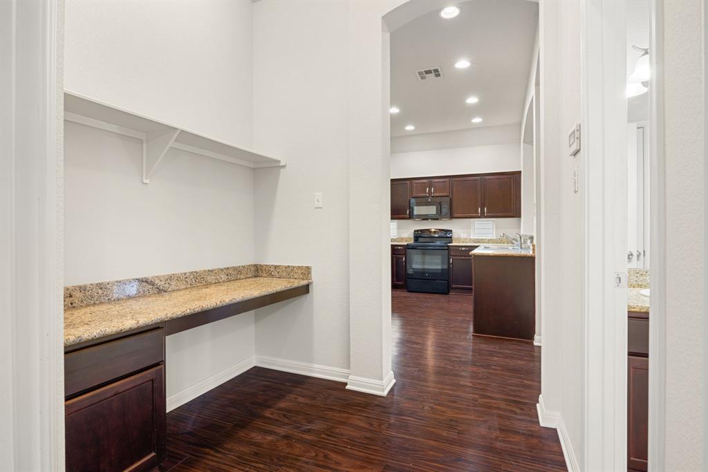 Yowell Ranch Ph Three - Residential