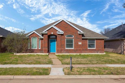 Photo of 6513 Redwood Lane, The Colony, TX 75056 (MLS # 21208683)