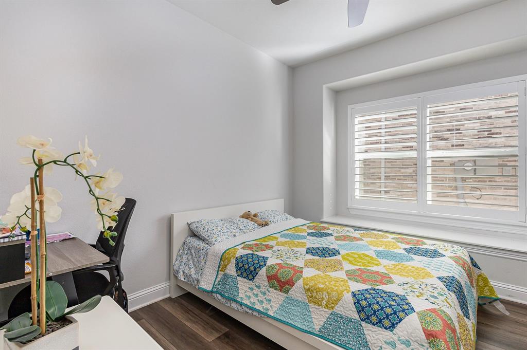 208 Lenten Rose Drive