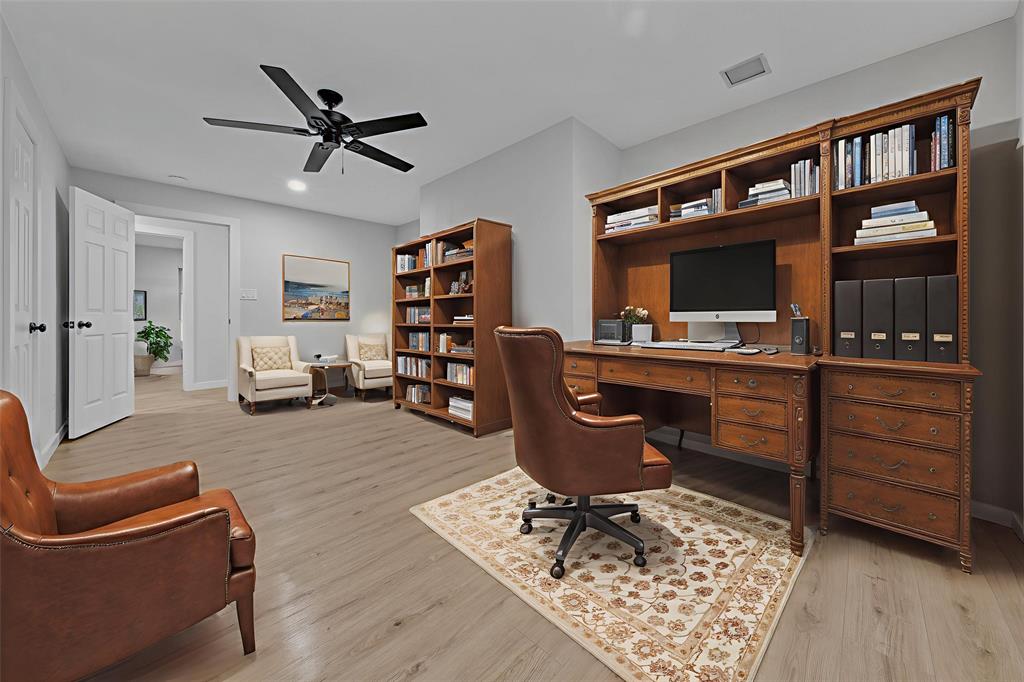 RIDGEWOOD PARK 3 - Residential