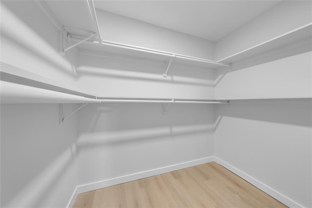 RIDGEWOOD PARK 3 - Residential