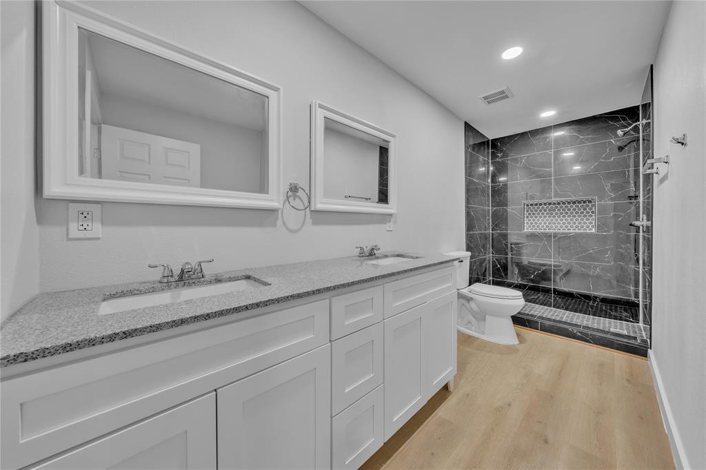 RIDGEWOOD PARK 3 - Residential