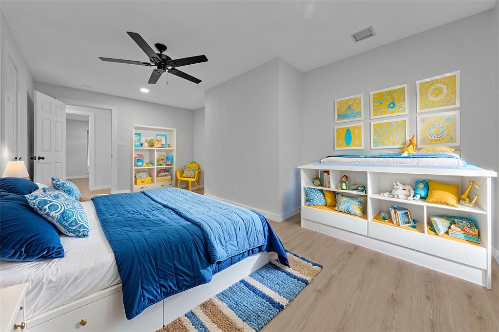 RIDGEWOOD PARK 3 - Residential