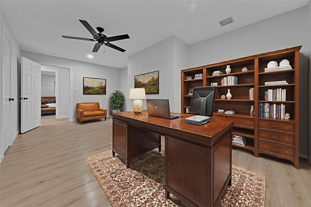 RIDGEWOOD PARK 3 - Residential