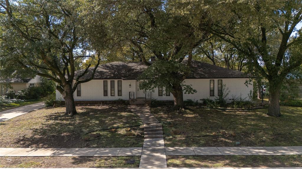 RIDGEWOOD PARK 3 - Residential