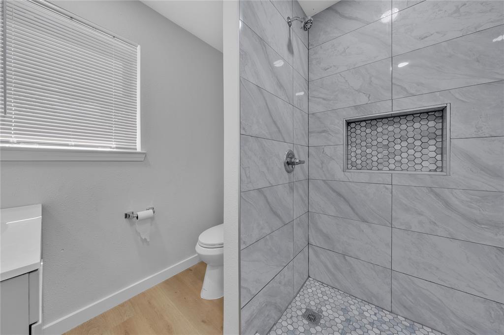 RIDGEWOOD PARK 3 - Residential